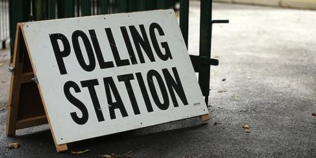 Sign saying 'Polling Station'